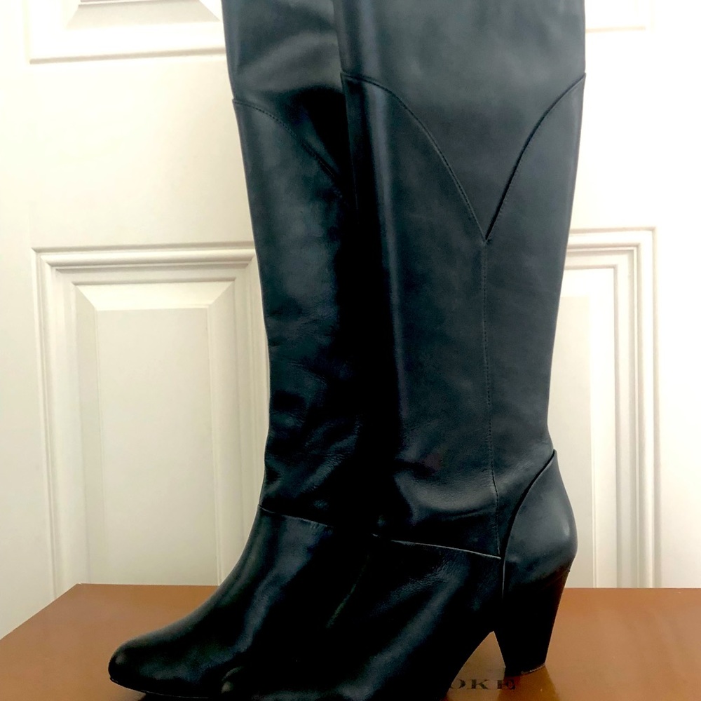 Audrey Brooke knee high black leather boots